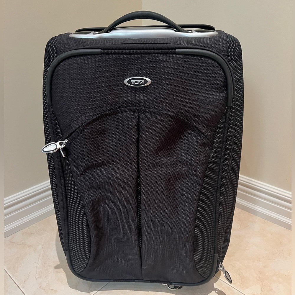 Tumi T3 carry on bag